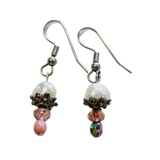 Pink Pearl Dangle Earrings Vintage  1980s Collectable J1