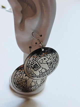 Authentic Thai Hill Tribe Silver Elephant Earrings – Handmade Etched Disc Dangles