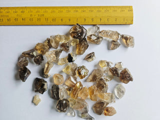 Australian Smoky Yellow Hued Quartz Raw Facet Grade Gemstone 98g H1