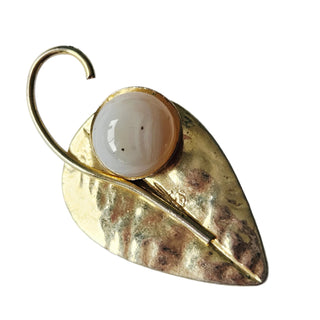 Handcrafted Natural Banded Agate Gold Hammered Leaf Brooch – Artisan Gemstone Studio Jewellery