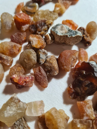 Agate, Carnelian,Smoky Quartz Gemstone Bundle 255gms Lovely Colours Natural G2
