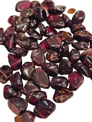 Tumbled Chips Garnet Natural Not treated Genuine Gems Gemstone 29gm bundle H1