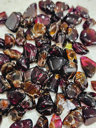 Tumbled Chips Garnet Natural Not treated Genuine Gems Gemstone 29gm bundle H1