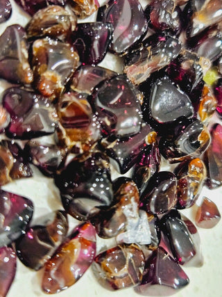 Tumbled Chips Garnet Natural Not treated Genuine Gems Gemstone 29gm bundle H1