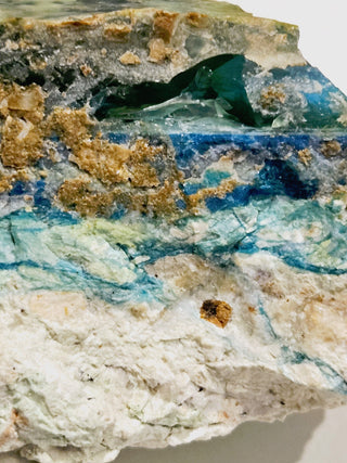 Imperial Opalised Chrysocolla 323gms Genuine Gems Gemstone Vivid Colour UniqueG6