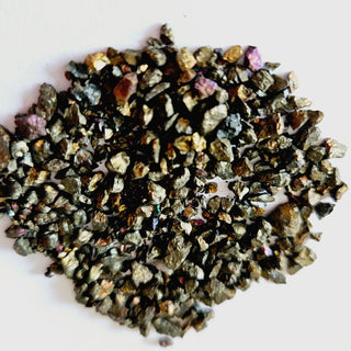 Tumbled Chips Garnets Sapphire Natural Not treated Genuine Gems Gemstone 45gm H1