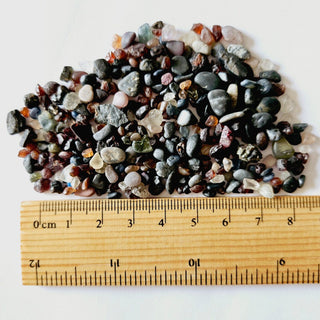 Tumbled Chips Garnets Sapphire Natural Not treated Genuine Gems Gemstone 45gm H1