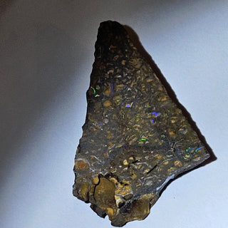 Opal Matrix Triangle 5gm 35x20x5mm Genuine Gems Gemstone Colour Flashes G3
