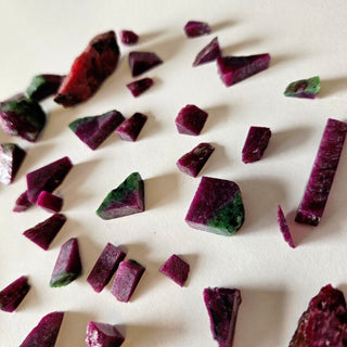 Rare Ruby & Zoisite 36 pieces / 90gms Natural Genuine Gems Gemstone Vibrant G3