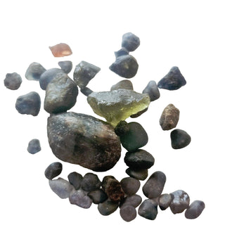 Garnet Tourmaline, Tiny Chips, Partly tumbled Genuine Gems Gemstone G3
