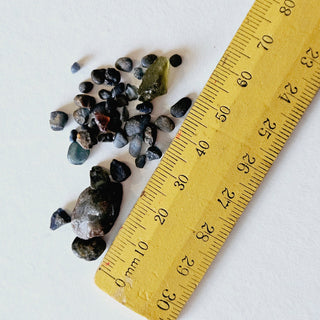 Garnet Tourmaline, Tiny Chips, Partly tumbled Genuine Gems Gemstone G3