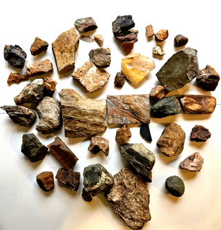 4.8kgs Gems Fossil Opal Tiger Eye Calcite Jasper Mica Petrified Wood Genuine G3