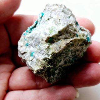 Beautiful Dioptase Specimen – Green Crystals – 80g Natural Mineral Genuine G1