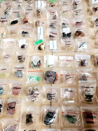 Gemstone Advent Calendar 23 Gems + Pendulum + Chart Unique Xmas Gifts