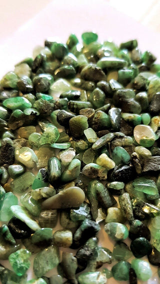 Emerald Tumbled Stones 20 Pack Genuine Natural Crystals Healing Gemstones
