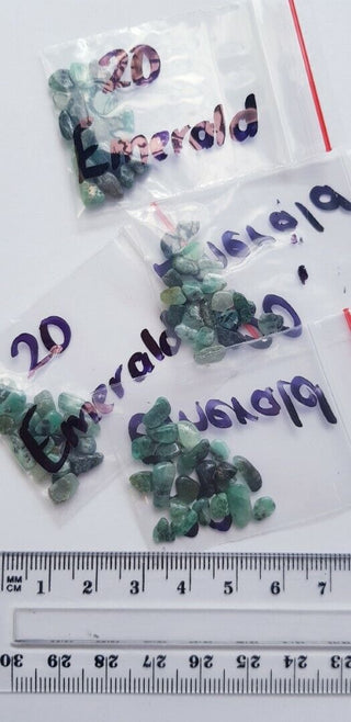 Emerald Tumbled Stones 20 Pack Genuine Natural Crystals Healing Gemstones