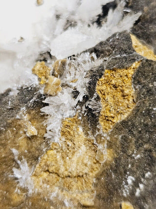 Cerussite Crystal Cluster 158gm Amazing Needle Crystals Genuine Gems Gemstone H1