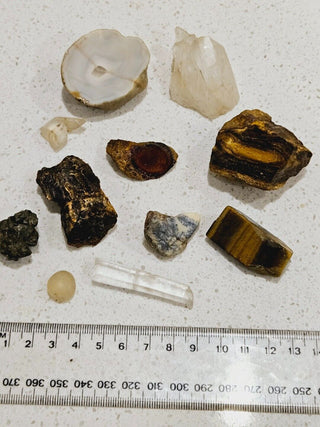 11 pieces Gemstone Bundle Genuine Gems  Opal Quartz Tiger Eye Opalite Agate+ H1