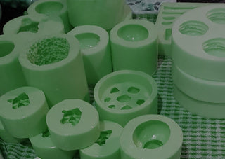 1kg GREEN LIQUID SILICONE rubber for mould making Easy DIY make your own 50% Off Quick Set