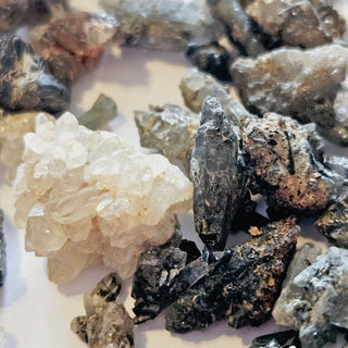 Tourmalinated Quartz Bundle Natural Tourmaline Genuine Gems Gemstone H1