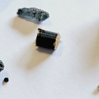 Tourmalinated Quartz Bundle Natural Tourmaline Genuine Gems Gemstone H1