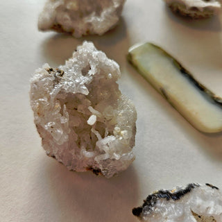 Water Quartz Geode Caves 460gms Unique Special Genuine Gems Gemstone BULK LOT G5