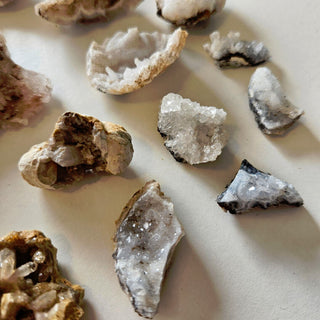 Water Quartz Geode Caves 460gms Unique Special Genuine Gems Gemstone BULK LOT G5
