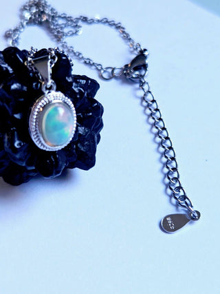 Solid Opal Pendant Oval Twist Australian Genuine Gems Silver RRP$160