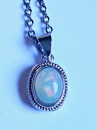 Solid Opal Pendant Oval Twist Australian Genuine Gems Silver RRP$160