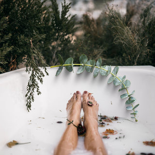 Cleopatra Milk Bath Powder – A Luxurious Skin Softening Bathing Ritual