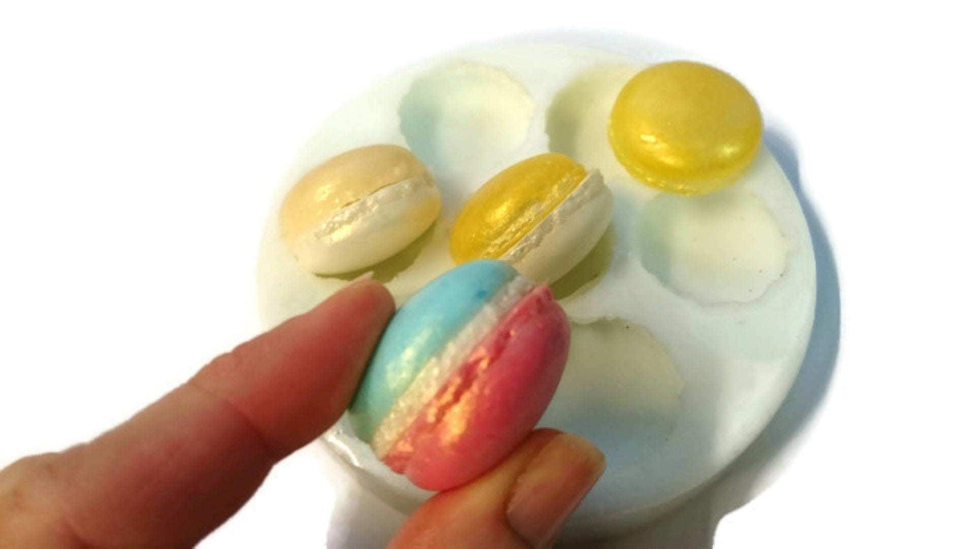 Macaron Small (7 Cavities) Silicone Mould